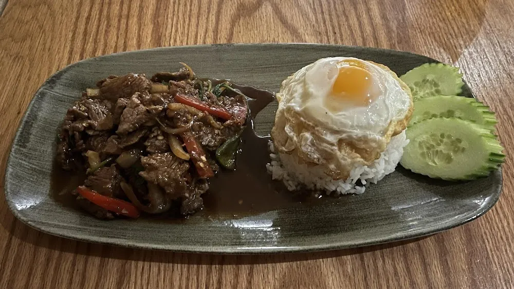 Bœuf Sauté Au Basilic